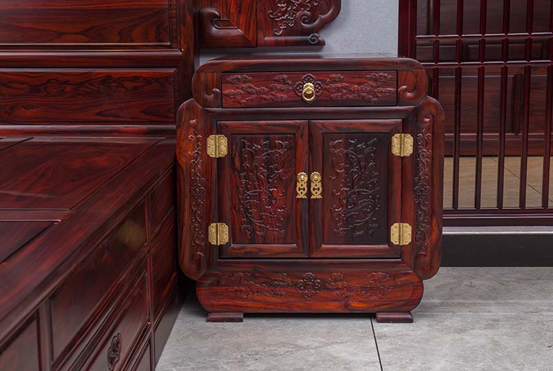 其他阔叶黄檀家具